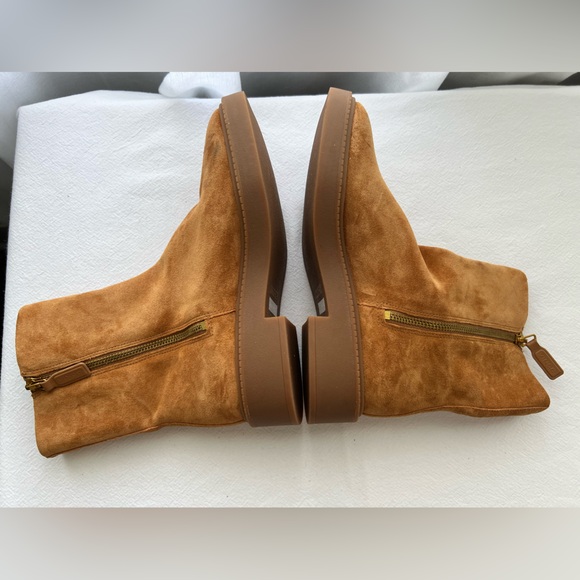 New Vince Kady Low Bootie in Camel Size 6 - Picture 6 of 10